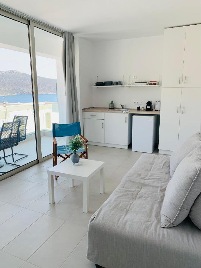 Caldera Blue Apartment Alikí Exterior photo