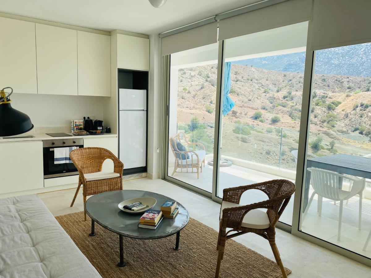 Caldera Blue Apartment Alikí Exterior photo